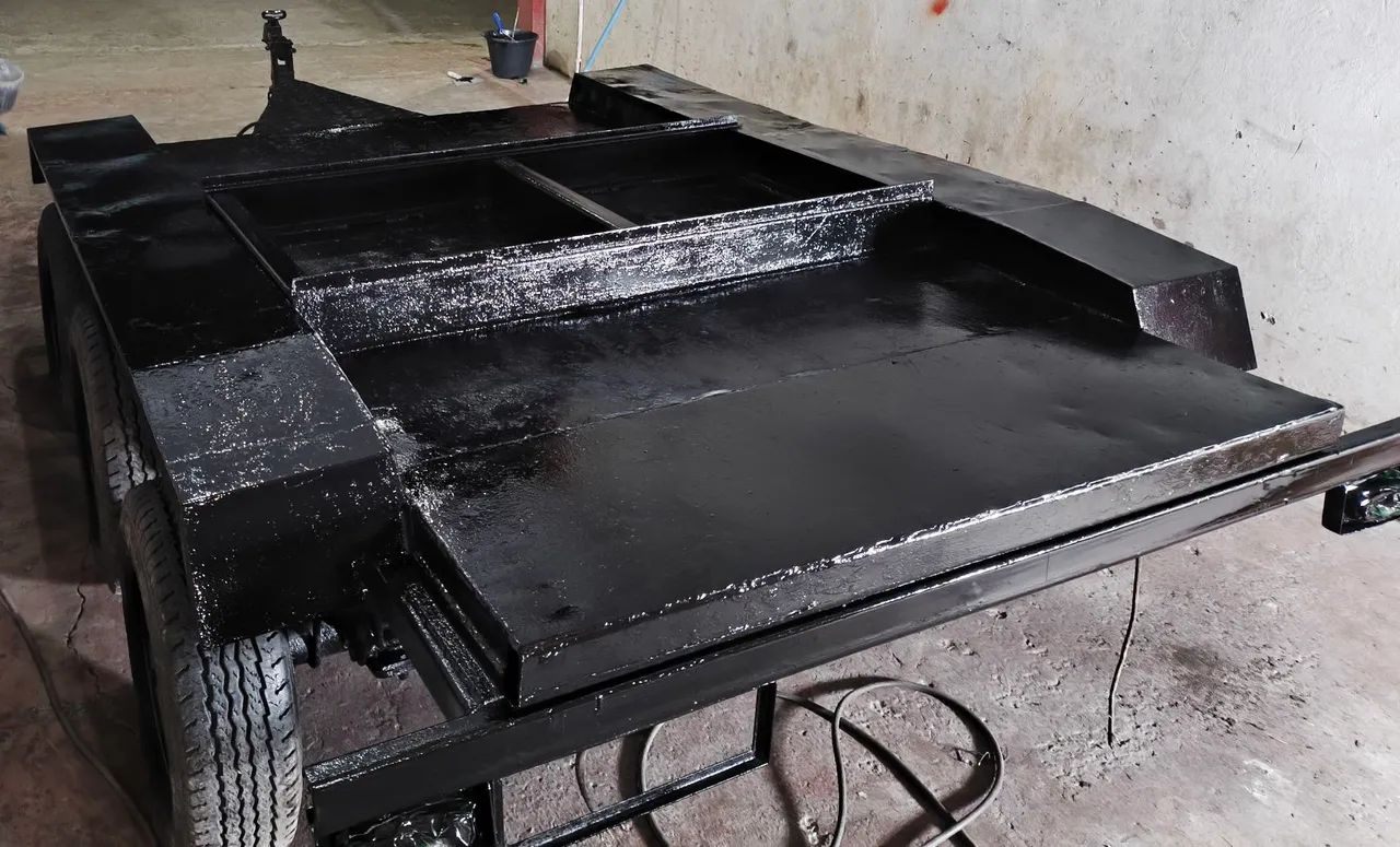 Carrocinha reforçada 03 eixos documentada  - Foto 4