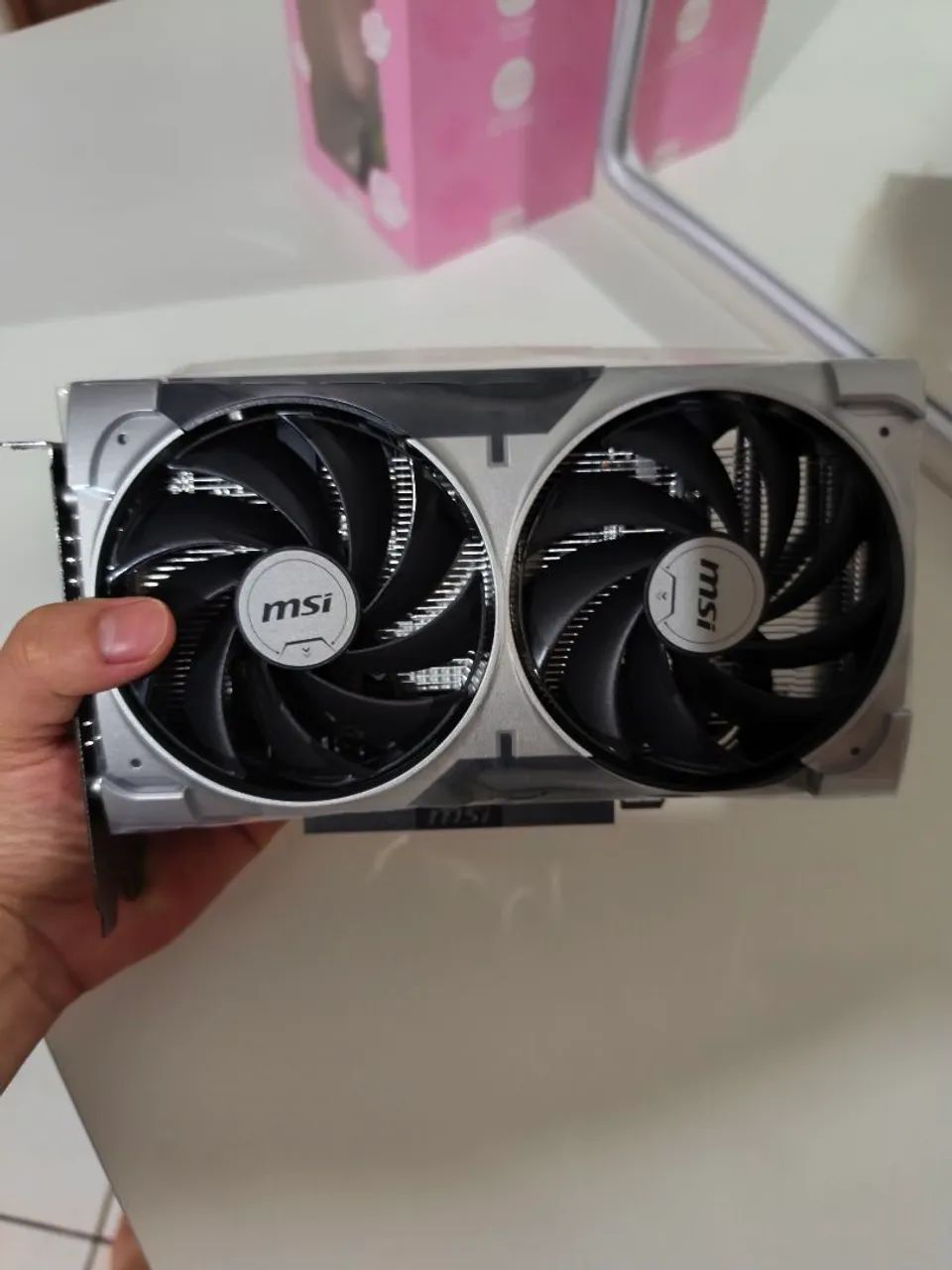 Vendo RTX 5050 8GB NOVA