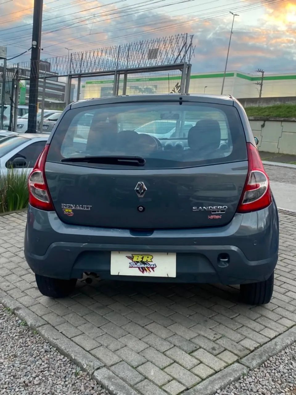 Renault Sandero Expression Hi-flex 1.6 8V 5P 2008 - Foto 4