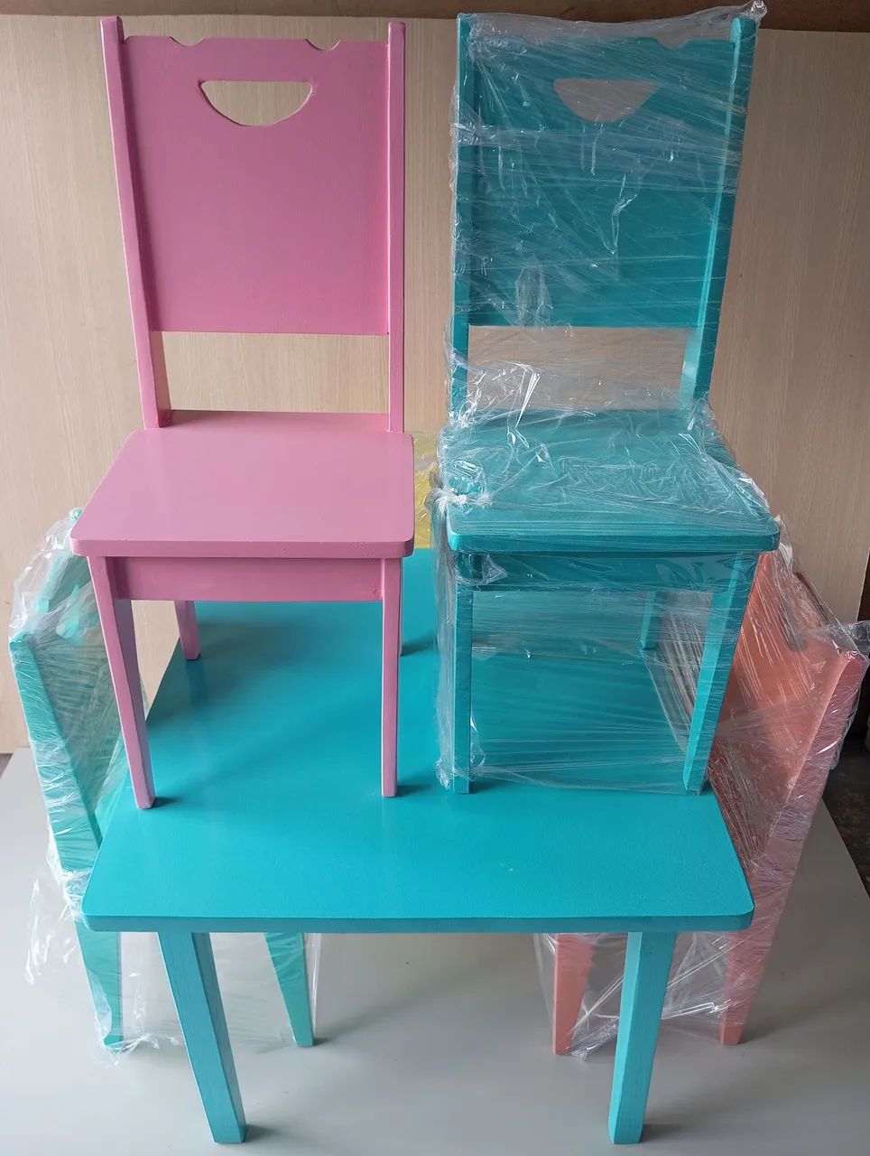 Mesa com 4 cadeiras infantil  - Foto 3