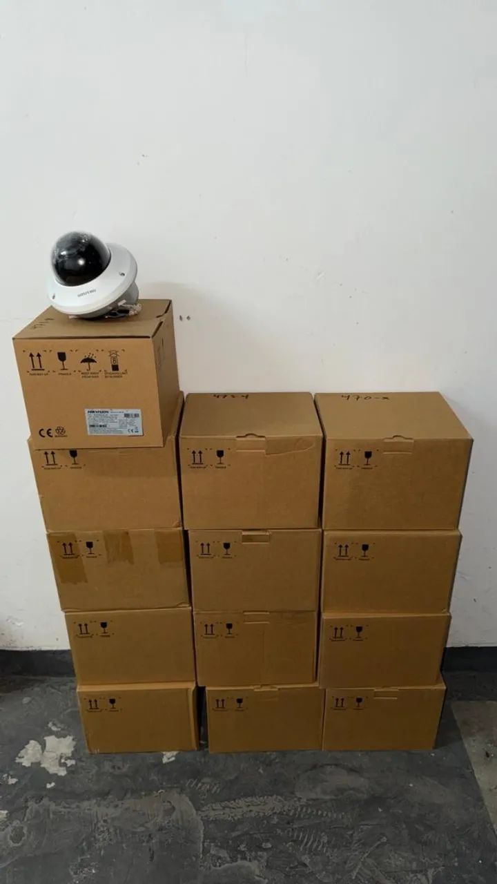 Camera HIK VISION DS-2CD4312F-IZS - Foto 3