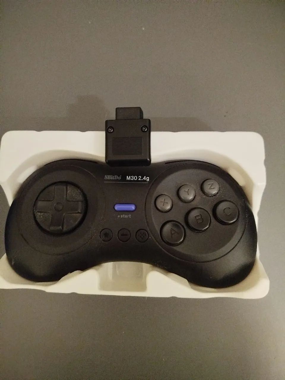 Controle 8bitdo para Mega Drive 