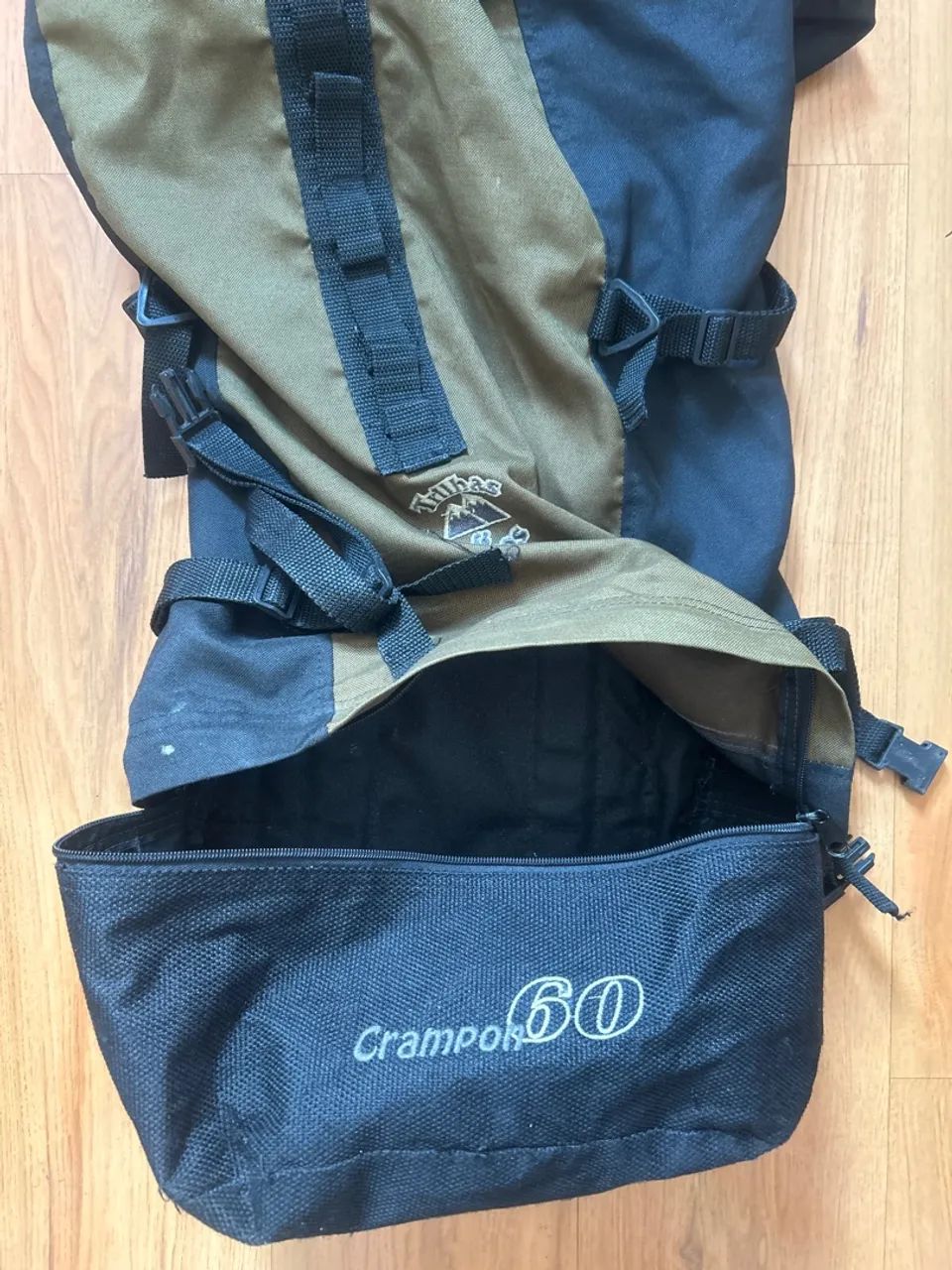 Mochila trilhas e rumos 60 l - Foto 4