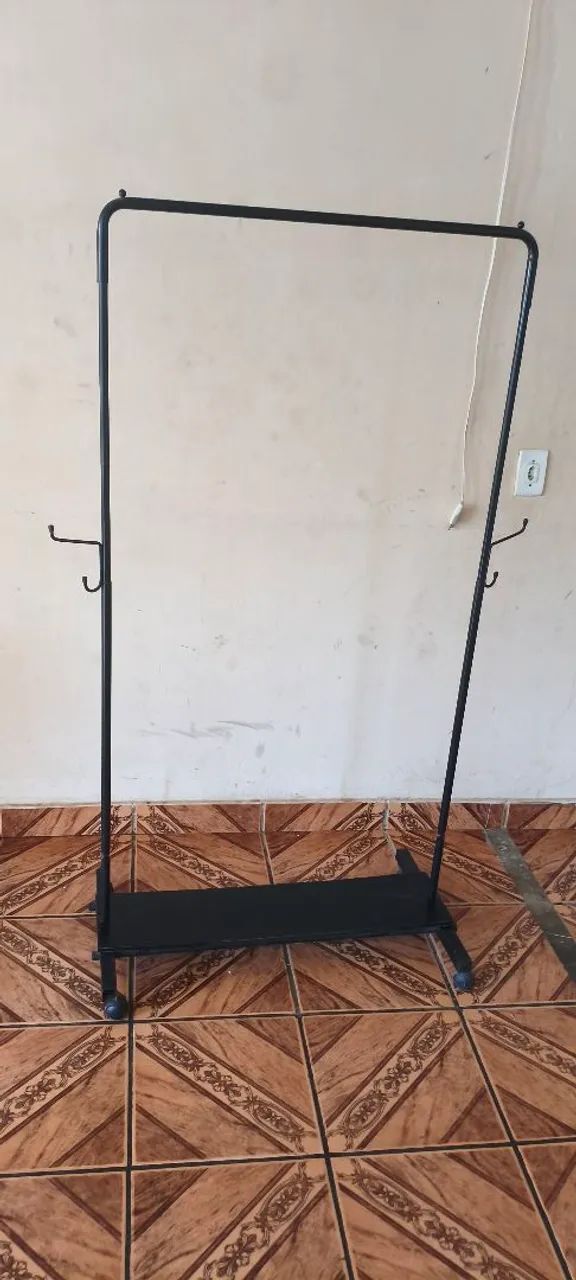 Arara para roupas - Foto 2