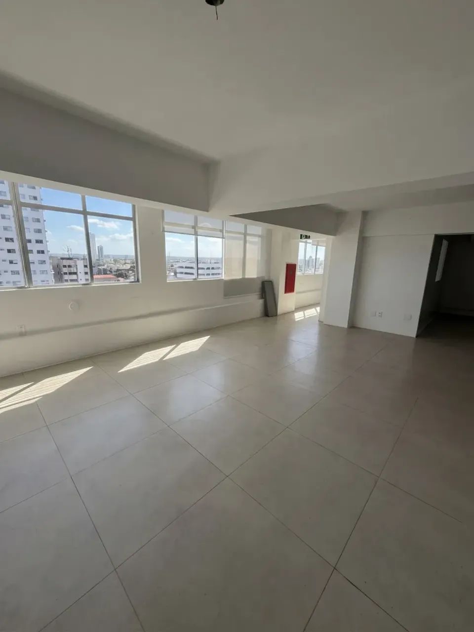 SALA COMERCIAL PARA ALUGAR  180 m² | Edifício San Miguel  Centro do Recife