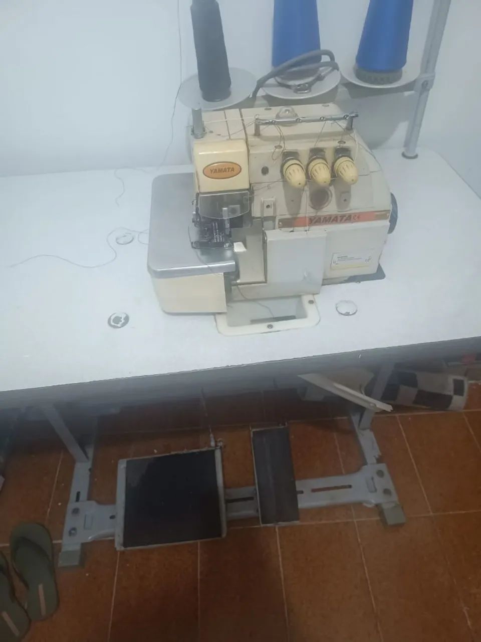 Máquina Overloque yamata - Foto 2