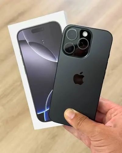 iPhone 16 Pro 128GB Titânio preto