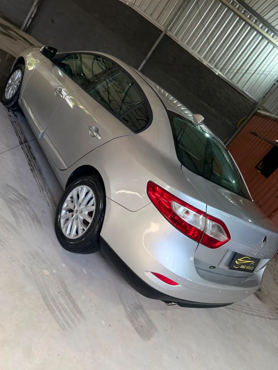 Renault Fluence Sed. Dynamique 2.0 16V Flex Mec. 2013 - Foto 3