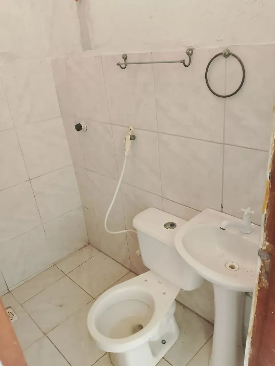 Imóvel para aluguel com 10 metros quadrados com 2 quartos em Centro - Cascavel - CE - Foto 3