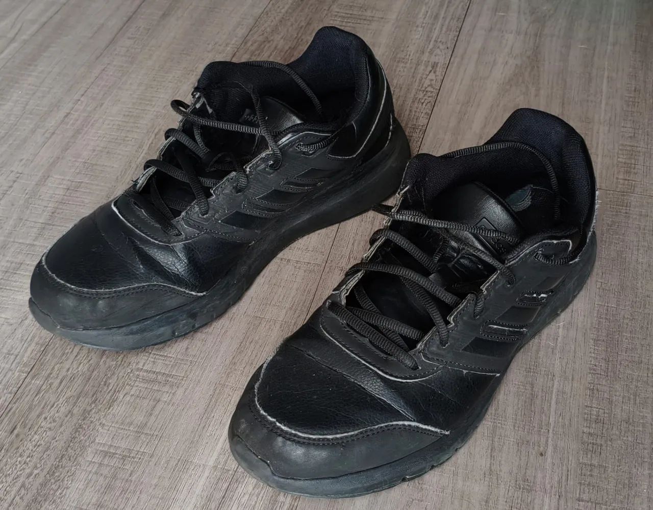 Adidas Preto usado 41 - Foto 2