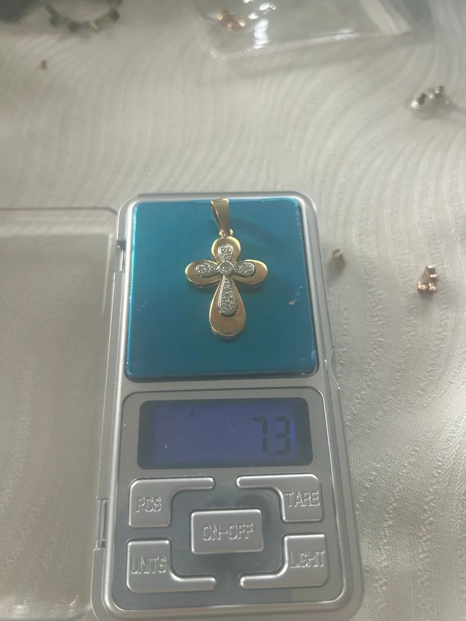 Pingente ouro 18k 750 com diamantes. - Foto 3