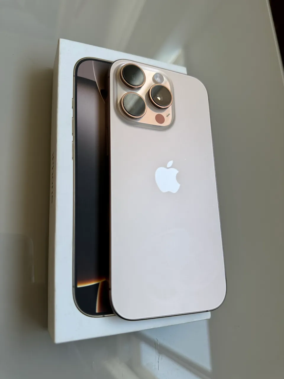 Apple iPhone 13 Pro ゴールド 128GB バッテリー74％ Apple Iphone 13 Pro Bateria 74% (128 Gb) - Dourado - Celulares e