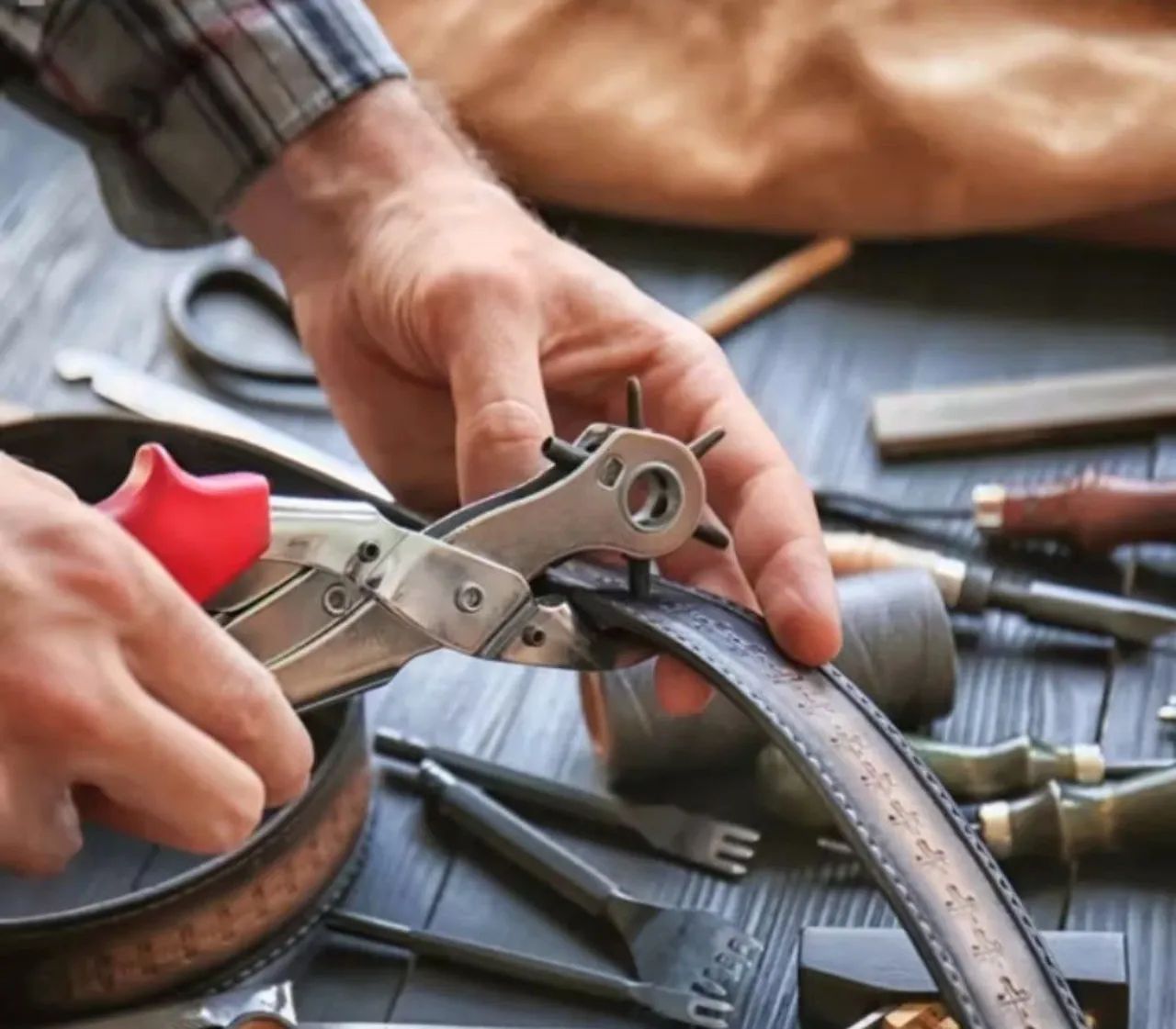 ALUCATE VAZADOR DE COURO/PLÁSTICO/PAPEL CARTÃO/TELA  - Foto 3