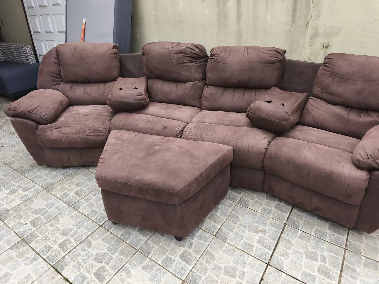 Sofá curvado retrátil e reclinável  - Foto 2
