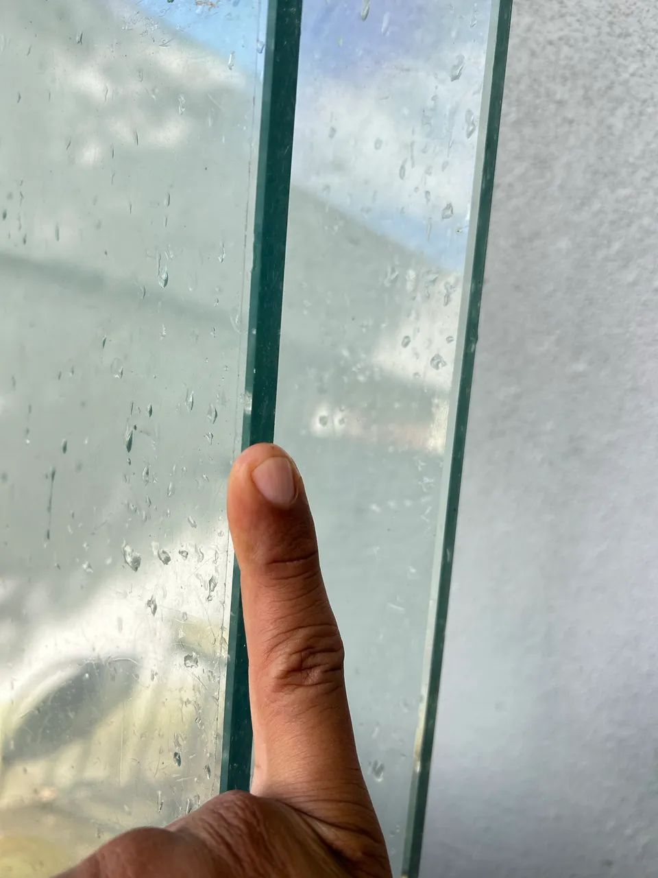 PORTA DE VIDRO TEMPERADO 10MM COMPLETA COM MOLA HIDRÁULICA E PUXADOR - Foto 3