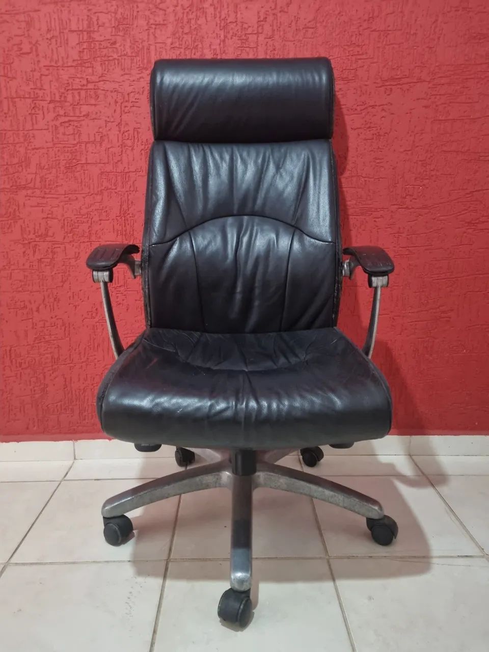 Cadeira escritório executiva - Foto 4