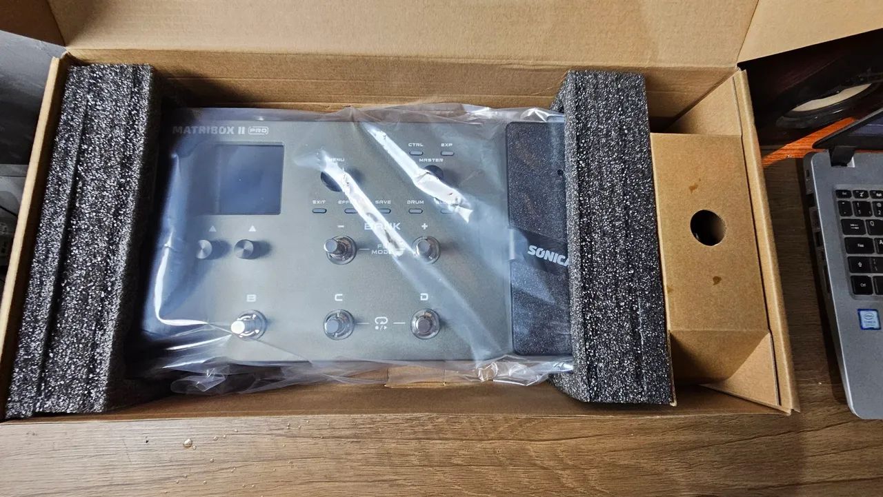 Pedaleira Guitarra Matribox 2 Pro *Nova, sem uso!  - Foto 2
