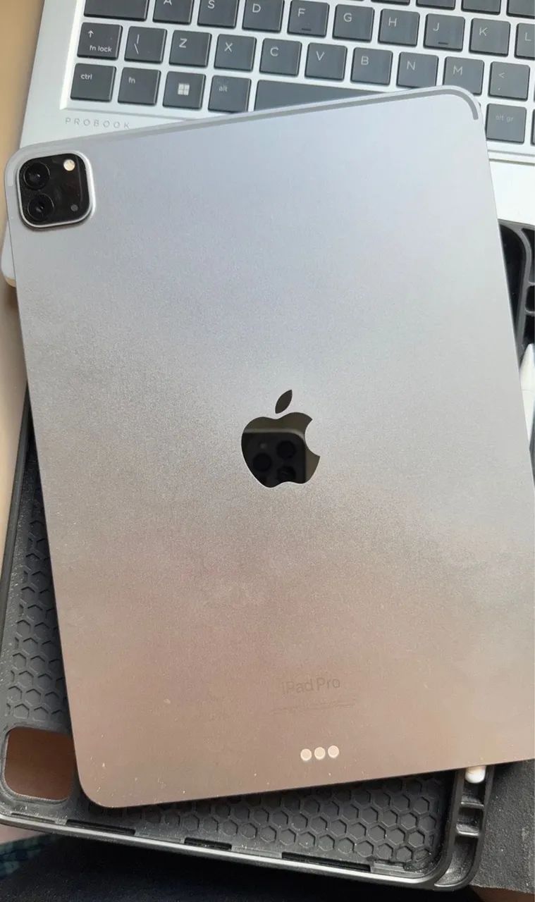 Apple iPad Pro 11 (Wi-Fi, 128 GB) - 4ª Geração - Prateado