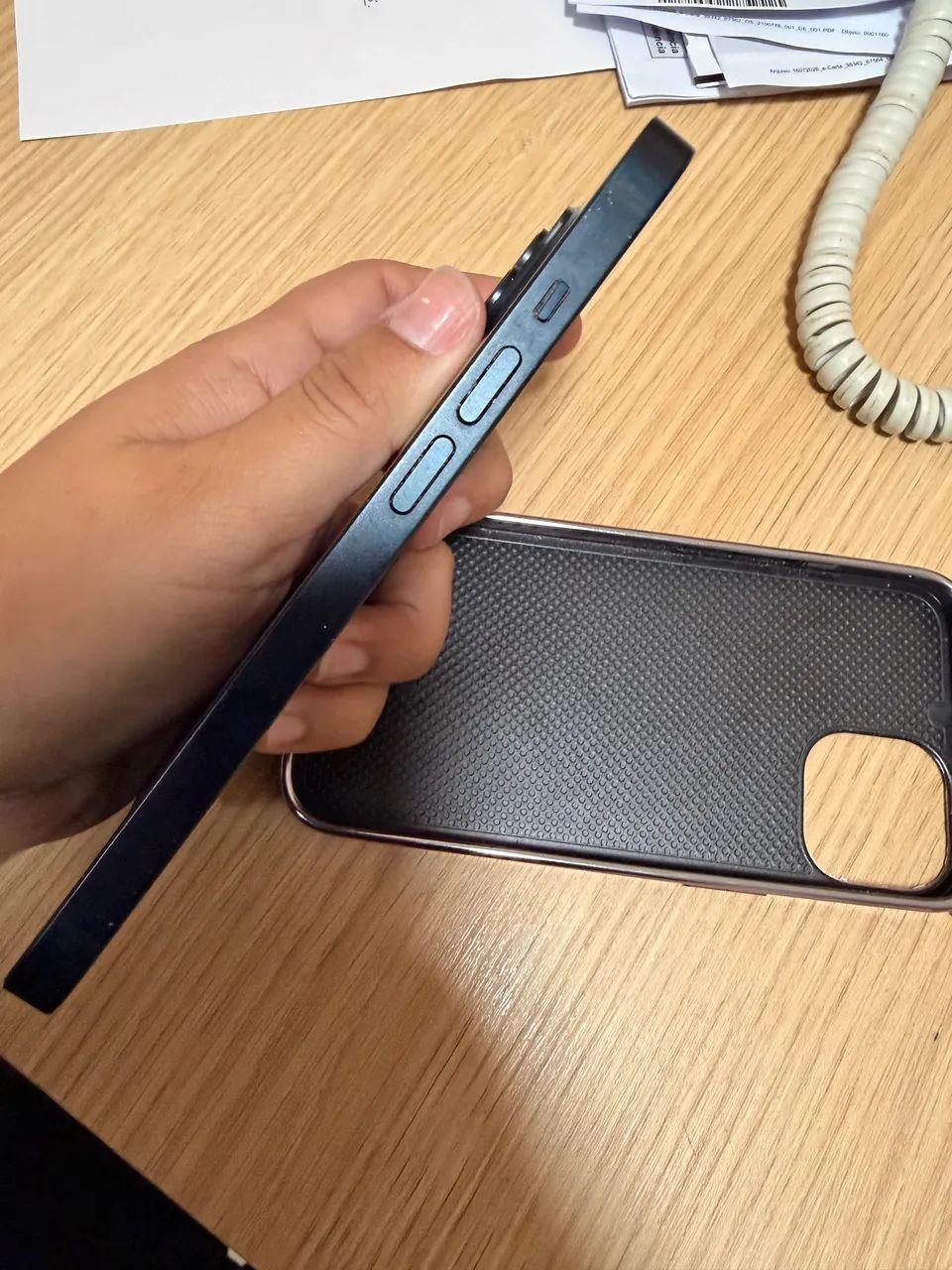 iPhone 14 - Foto 3