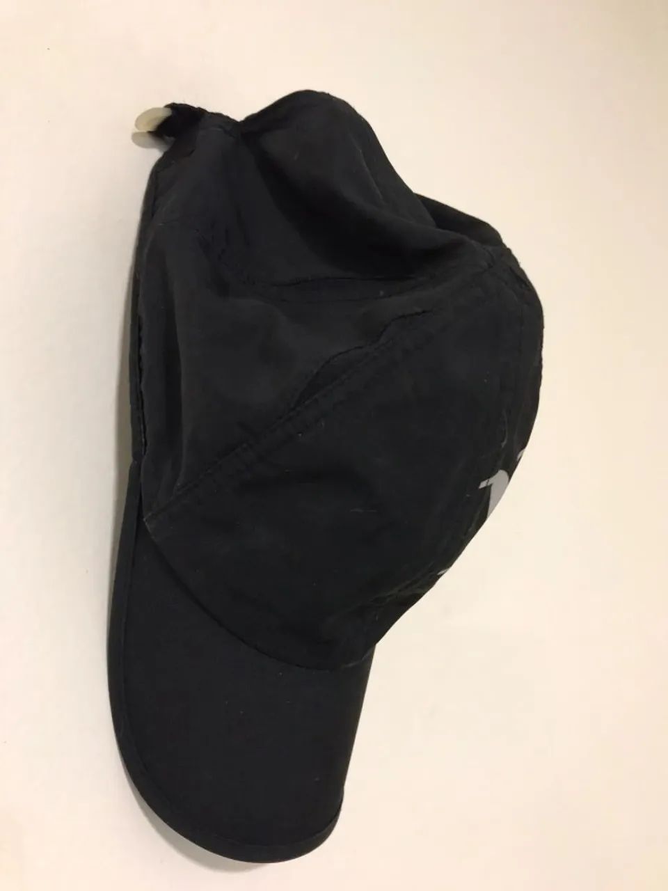 Boné raro preto Roger Federer - Foto 3