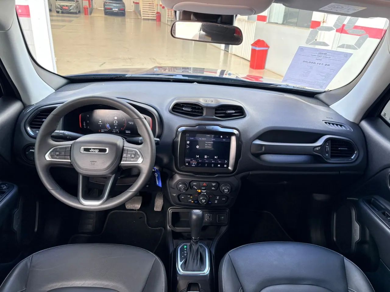 Jeep Renegade Long. T270 1.3 TB 4X2 Flex Aut. 2025 - Foto 9