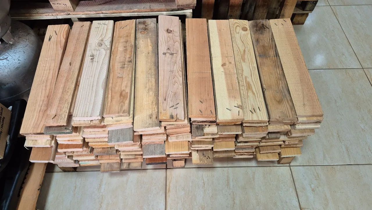 Cerquinhas decorativas, ripas de pallets medida 0.48 centímetros, entregamos.  - Foto 5