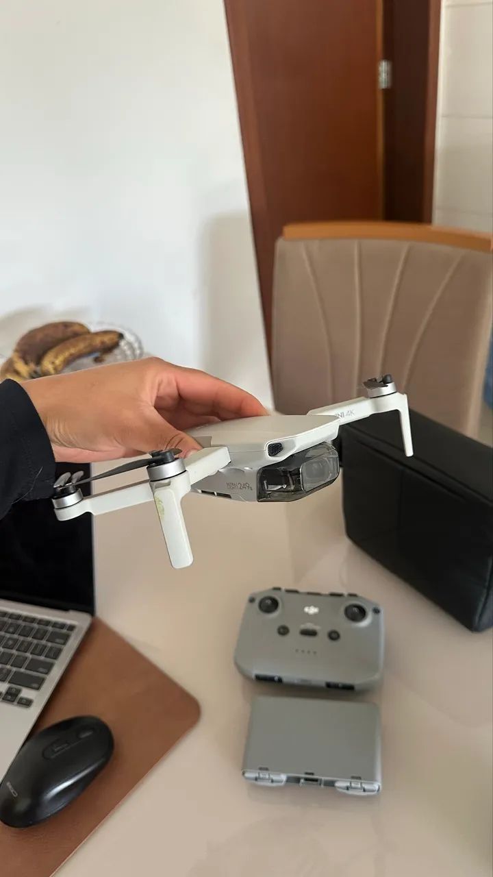 Drone Dji Mini 4k Fly More Combo (sem Tela) Br - Dji058 Cinz (Usado) - Foto 4