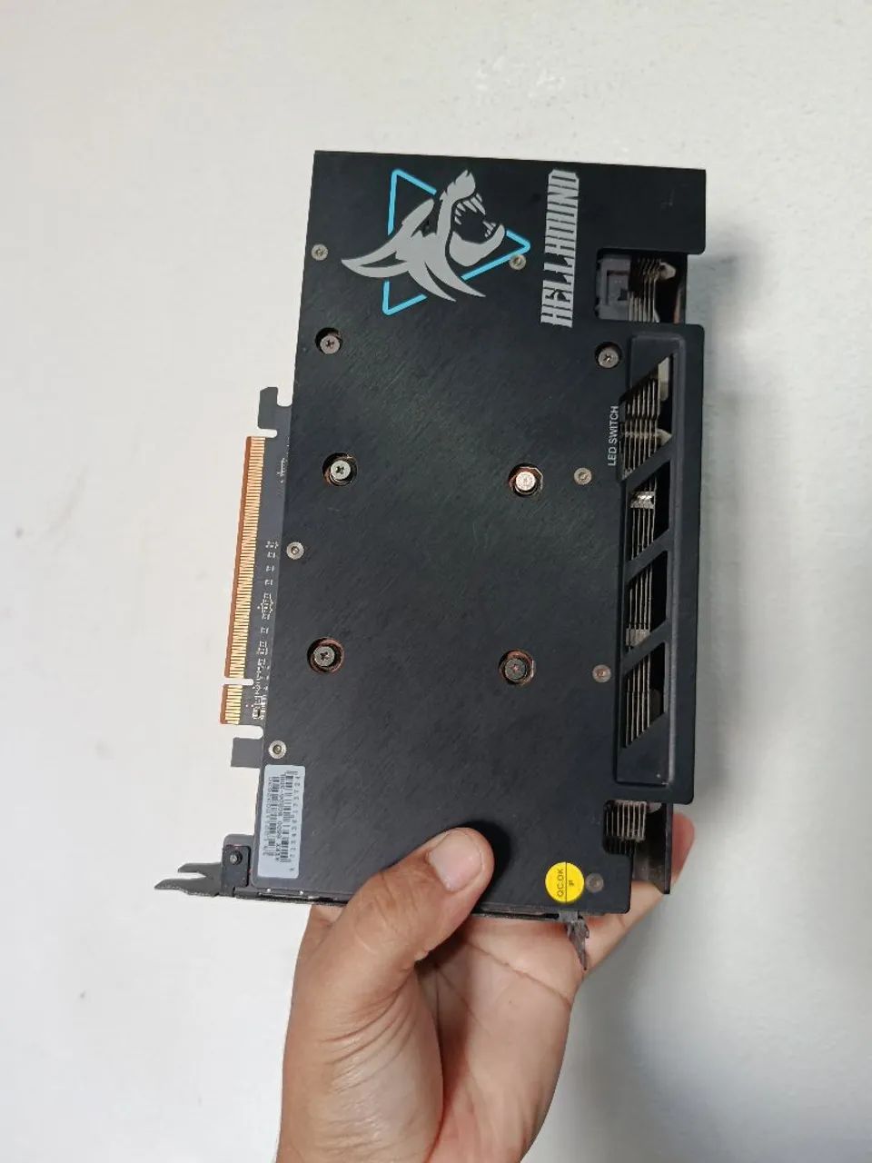 Placa de vídeo RX6600 com Led