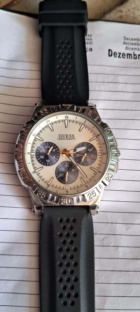 Relógio GUESS (GRIFFE)  - Foto 2