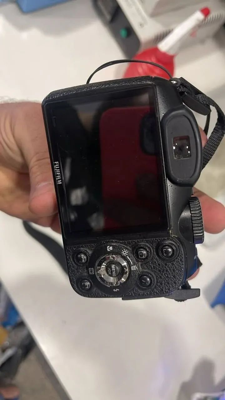 Câmera Semi-profissional Fujifilm Finepix S2950 14 Mp18x - Foto 5