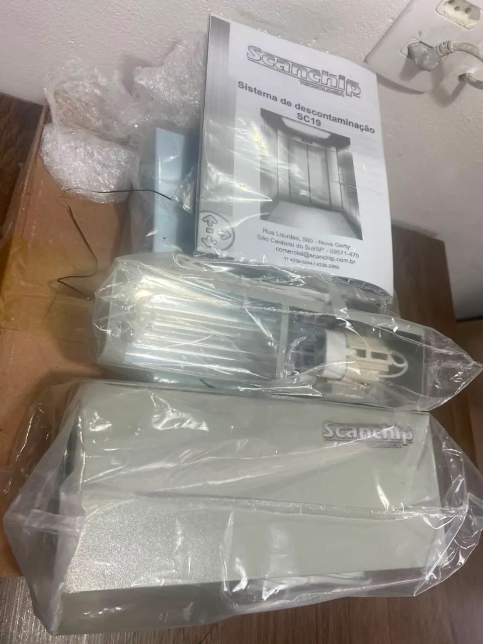 equipamento de descontaminação de elevadores com ultra violeta - Foto 2