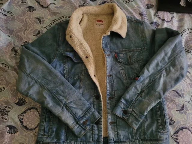 Jaqueta Levis com lã
