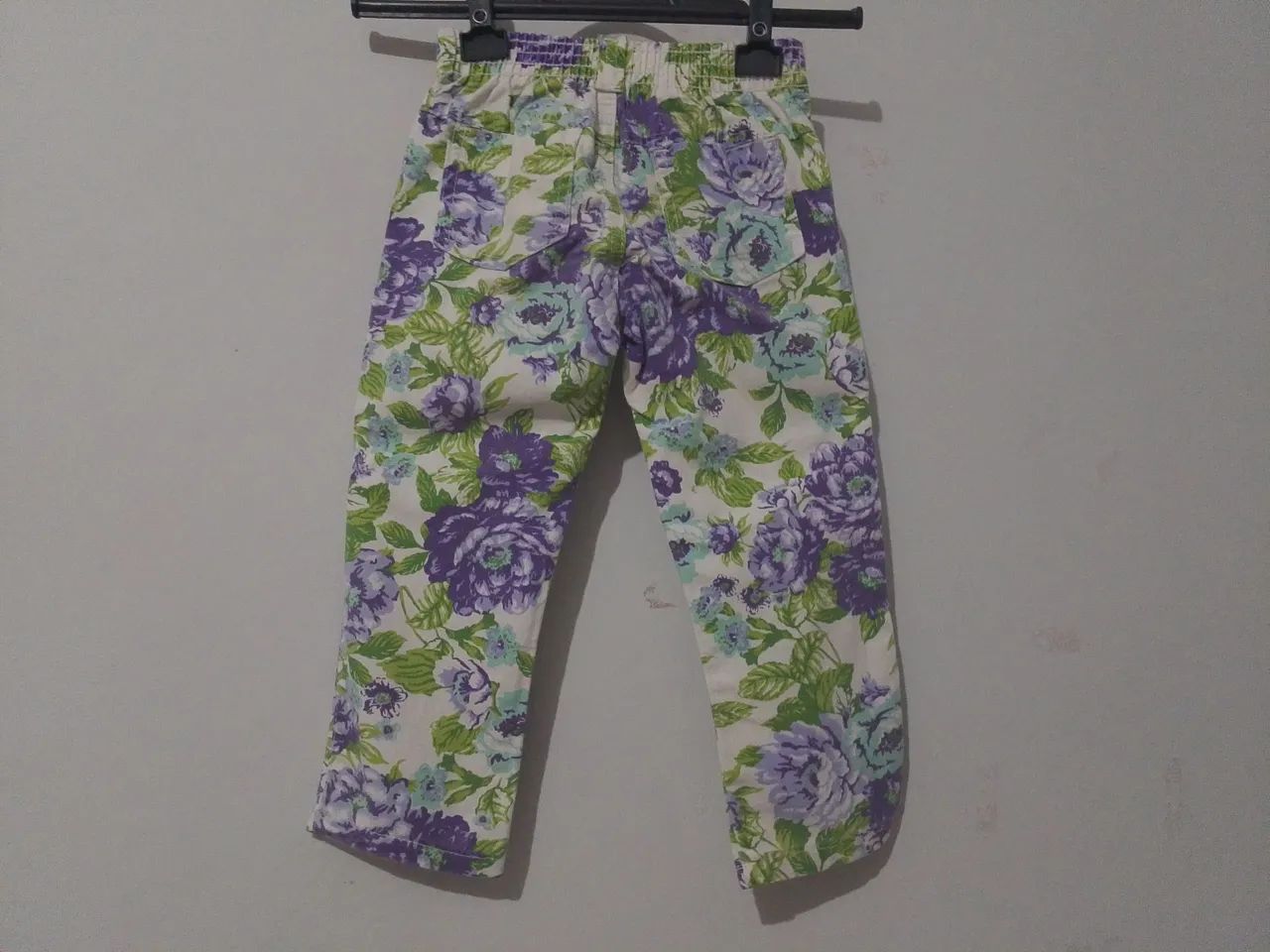 Conjunto blusa e calça jeans infantil menina  - Foto 4