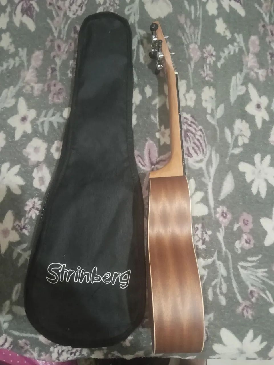 Ukulele novo  - Foto 2