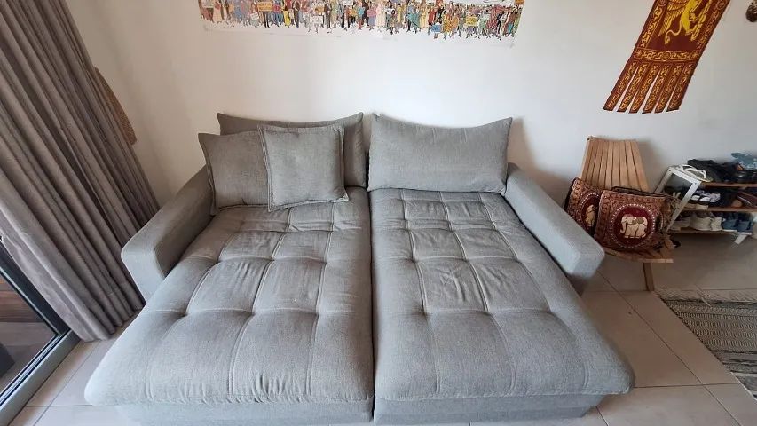 Sofá Cama Beirute na cor cinza - 2,1 metros - Em ótimo estado - Foto 2
