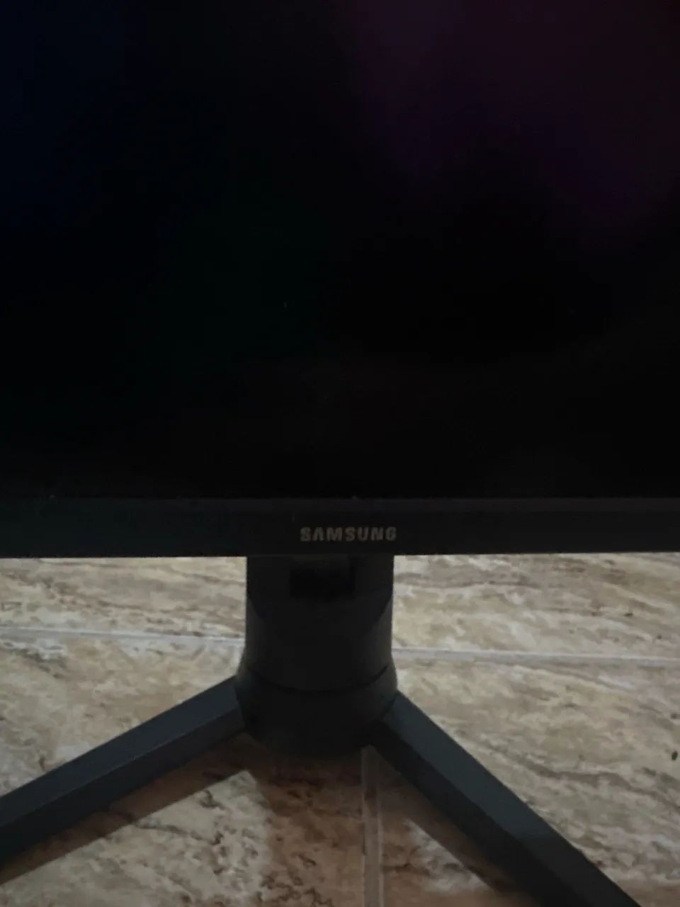 Monitor Samsung 24 Pol 144hz com display queimado  - Foto 2
