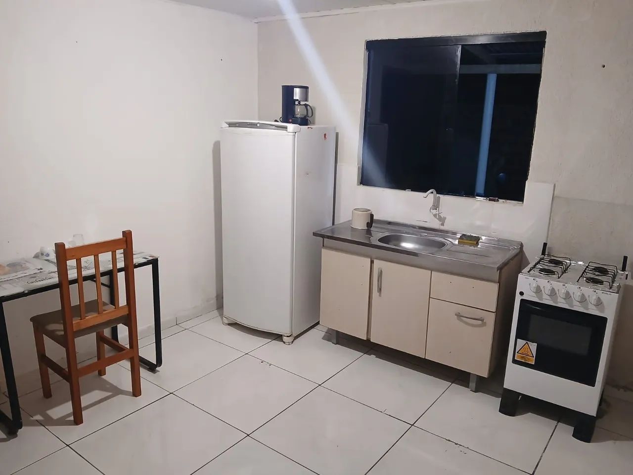 Alugo quarto para rapazes no Uberaba, próximo ao Max atacado Av das torres  - Foto 4