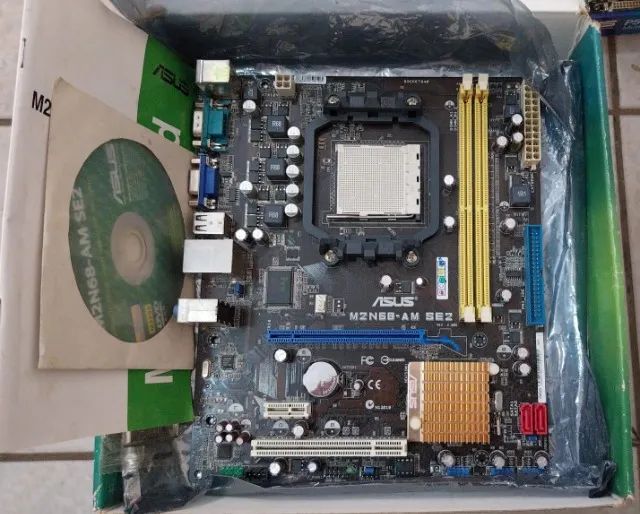 Placa-mãe COMPLETA AMD ASUS M2N68-AM SE2 + Caixa + Manual + CD + Espelho (100% OK) - Foto 3