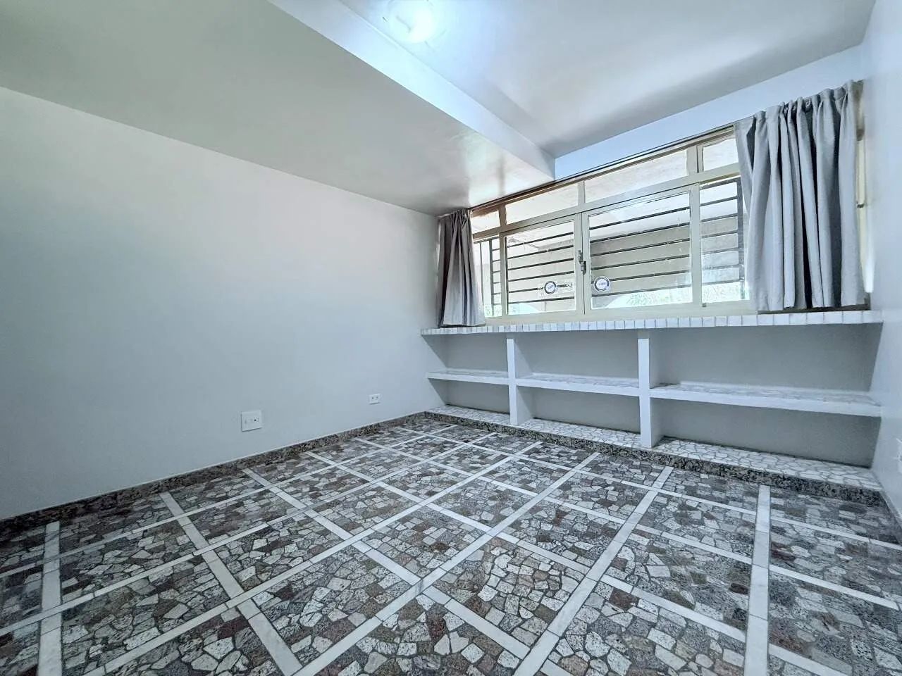 Apartamento de 1 Quarto para Locação no Edifício Itapema - Asa Norte