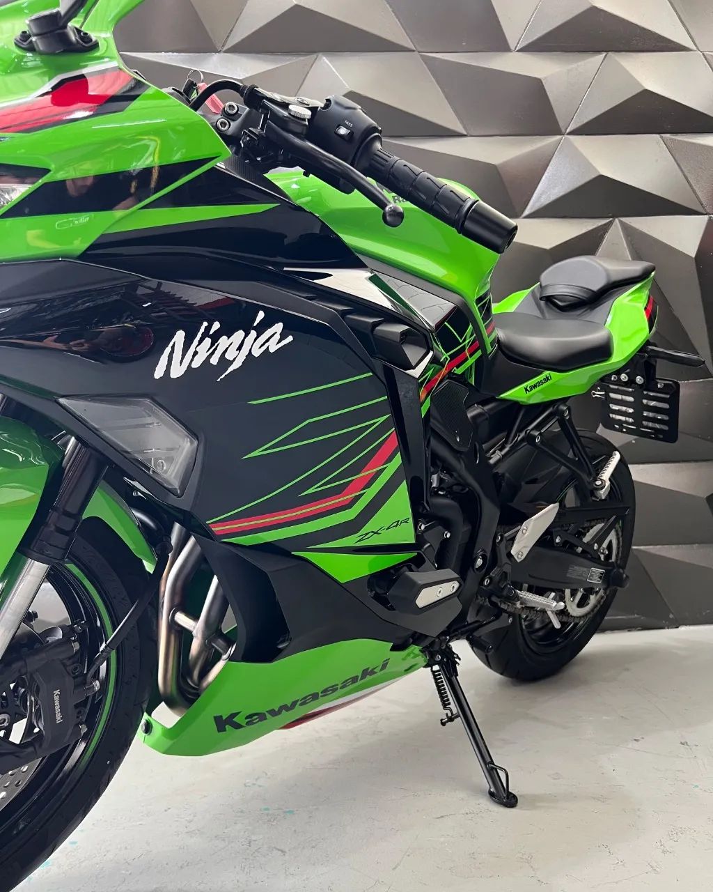 Kawasaki Zx-4r 2024 - 1480311880 | OLX