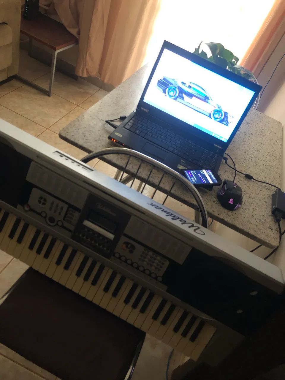 Kit 3 em 1 Notebook 1 iPhone e 1 Teclado