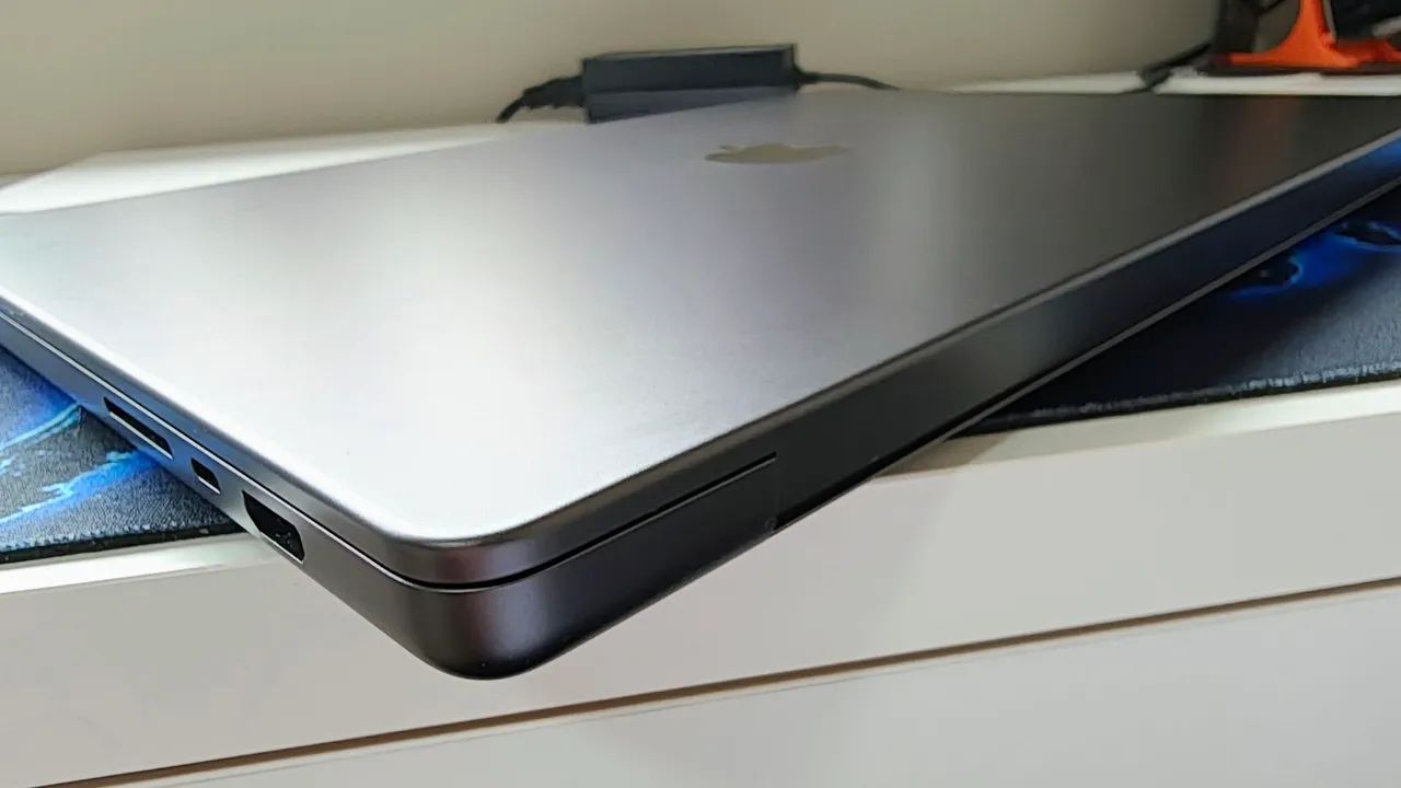 Macbook pro M3 pro 36gb 1tb 16 polegadas - Foto 4