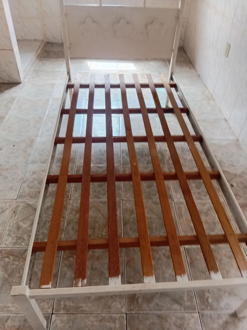 Cama de solteiro de metalon - Foto 2