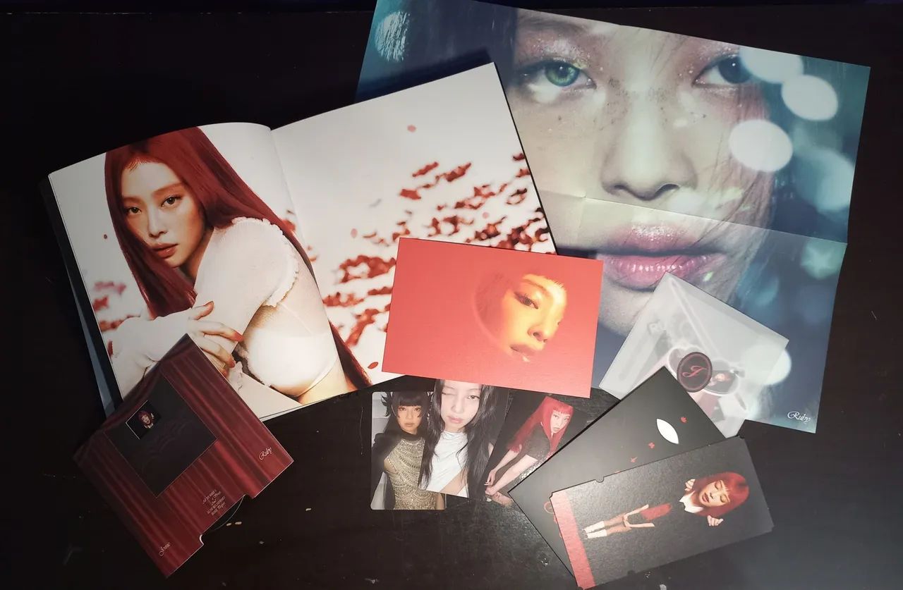 Jennie ruby cd Photobook ver.  - Foto 4