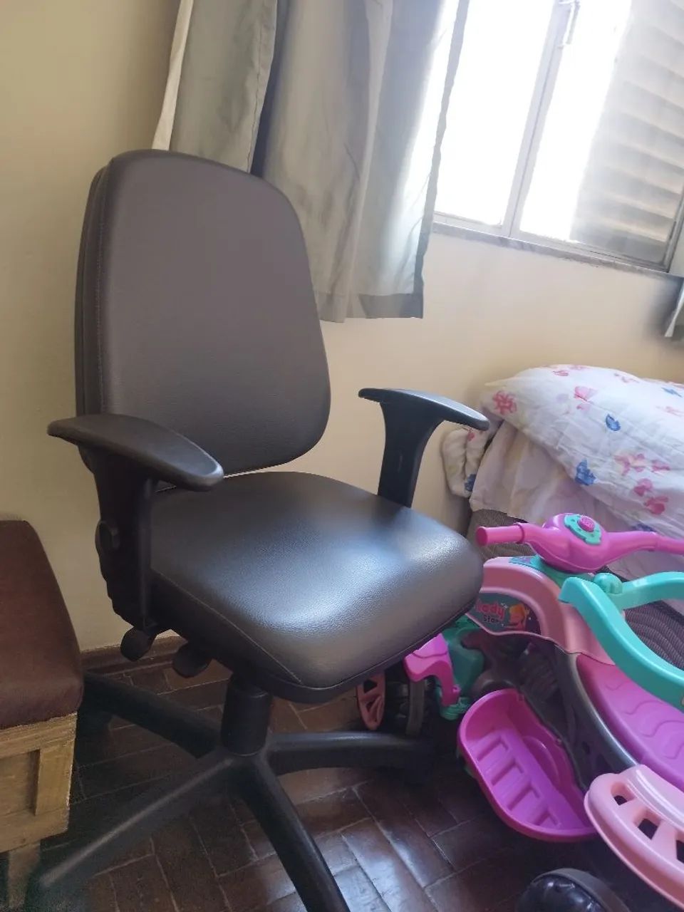 Cadeira de escritório  - Foto 2