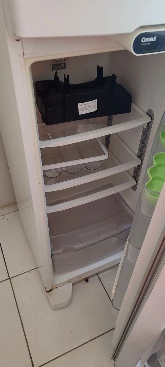 Vendo Geladeira para conserto!  - Foto 5