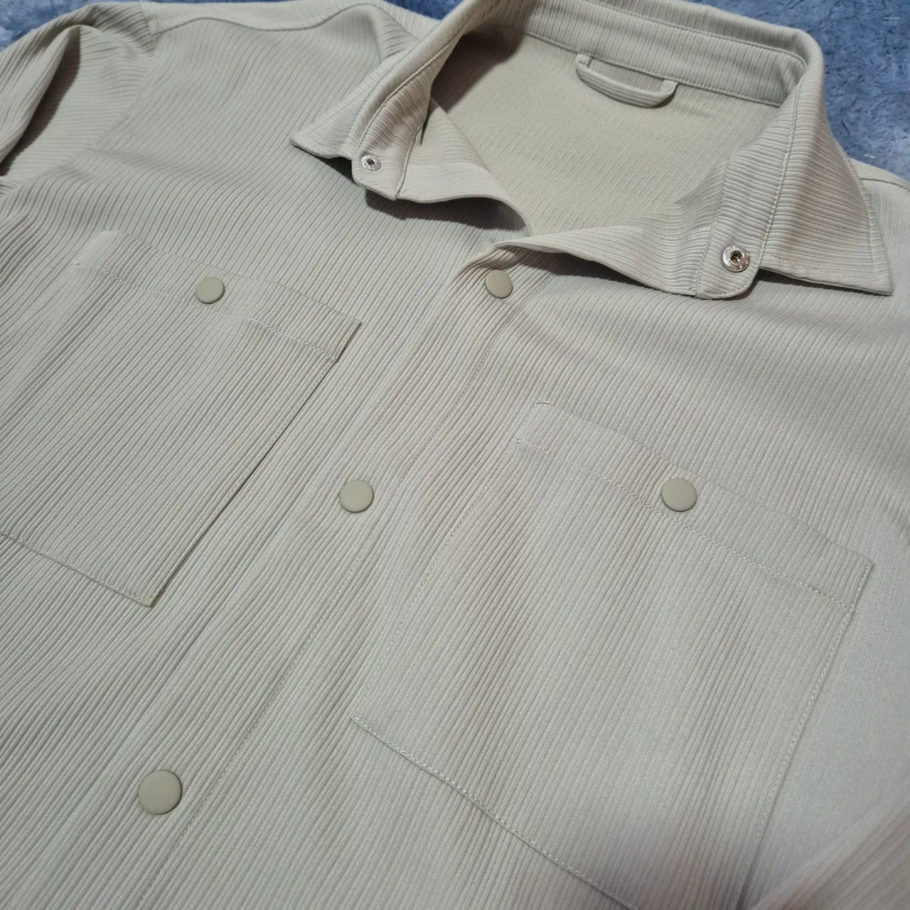 camisa zara texturizada bege M - Foto 2