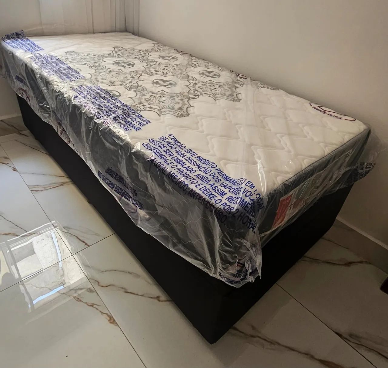CAMA BOX BAÚ SOLTEIRO - NOVA / ENTREGAMOS MONTADO  - Foto 2