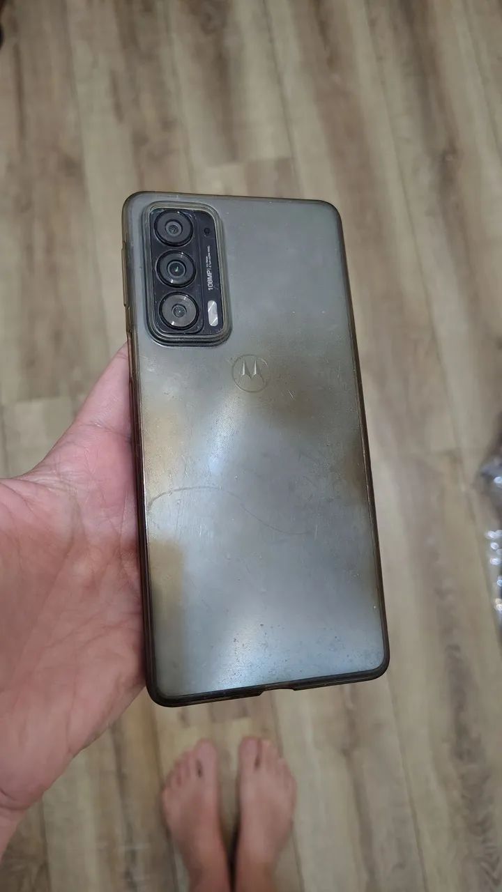 Celular moto Edge 20  - Foto 2