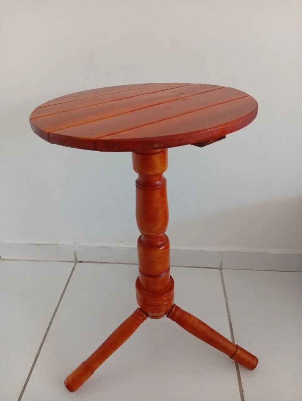 Mesinha de cabeceira 